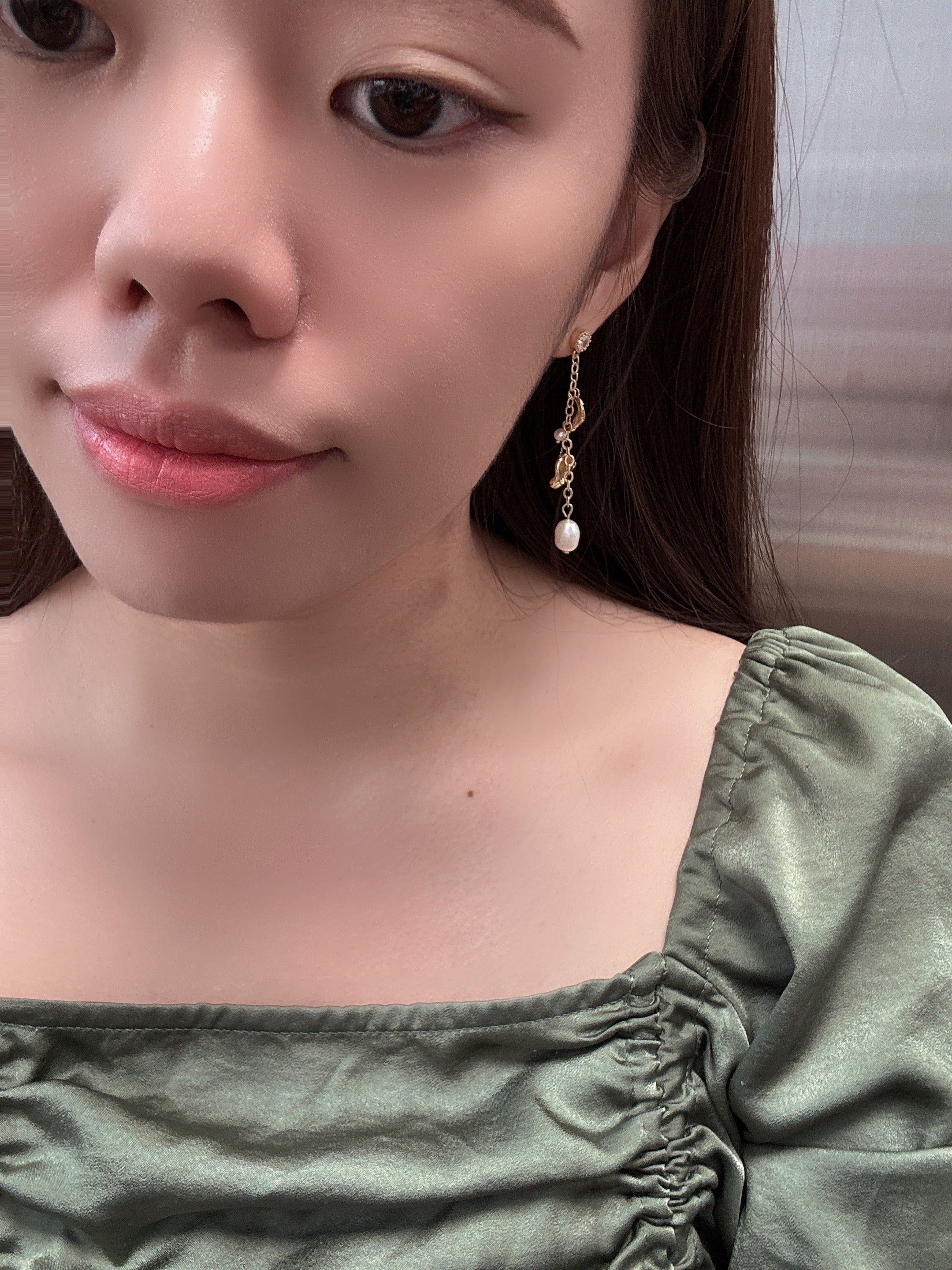 Lueur de Perle 珍珠微光垂墜耳環