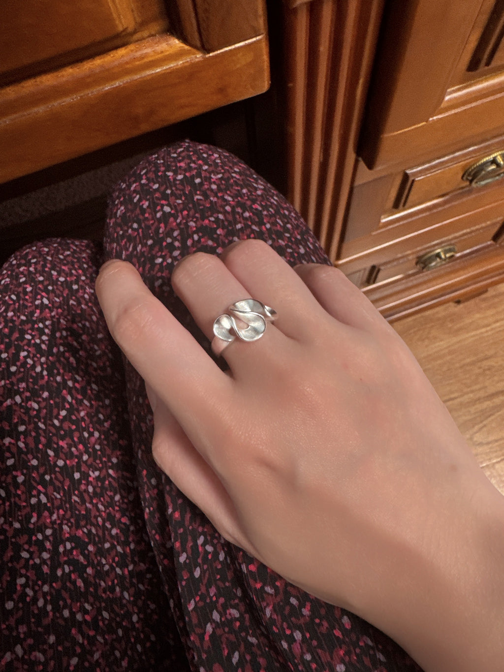 奶油花啞光戒指