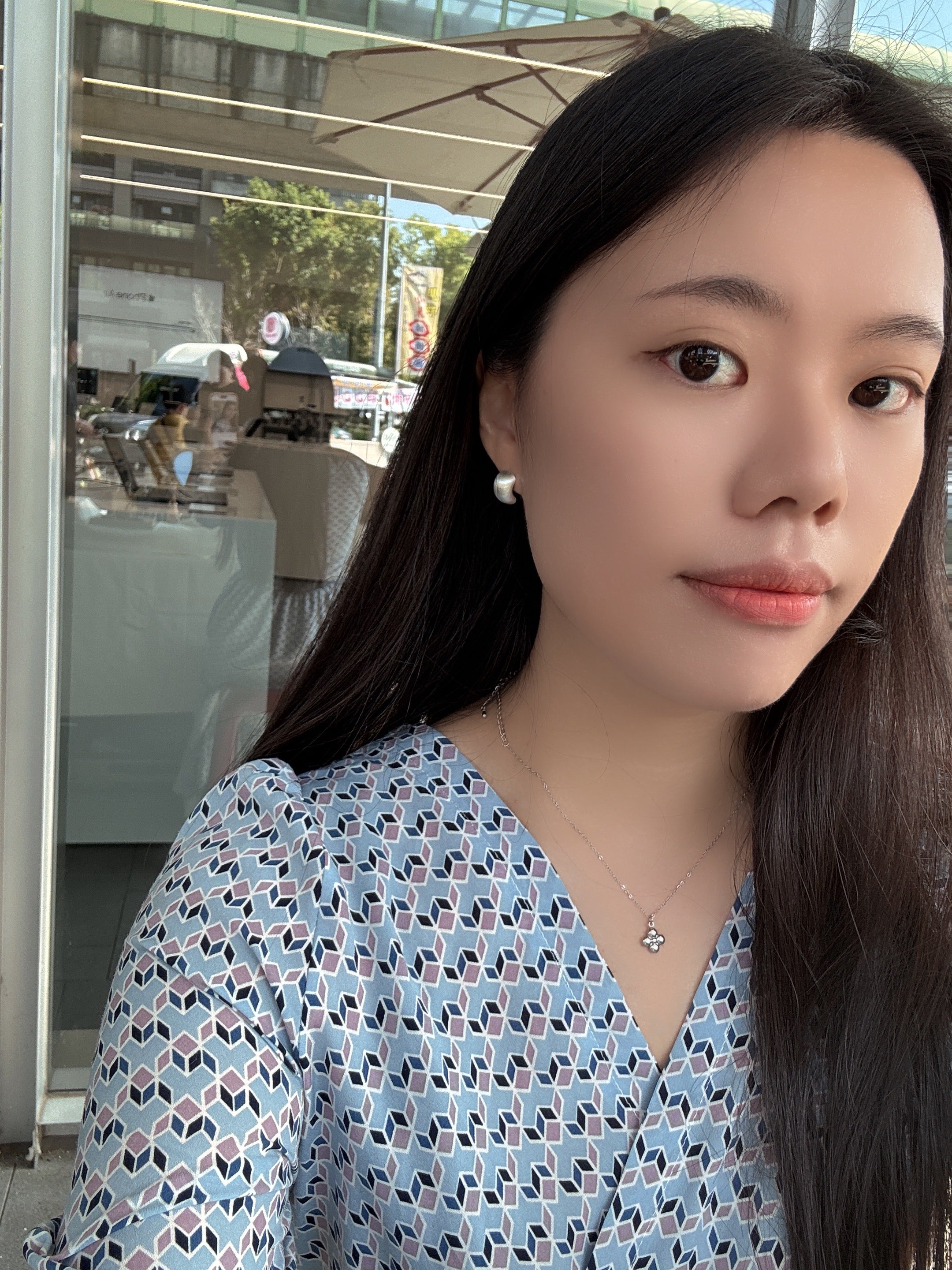 極簡風霧銀耳環