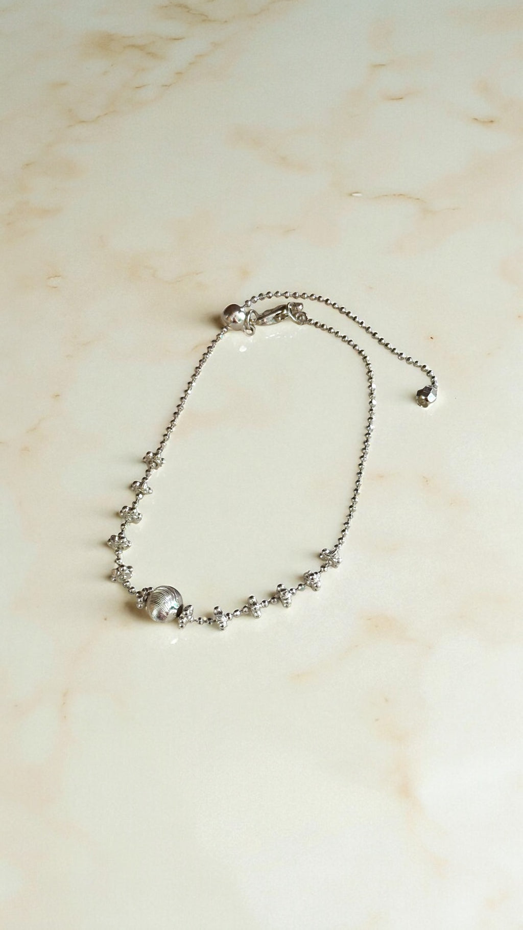 拉絲銀珠手鏈（可自行調手圍）