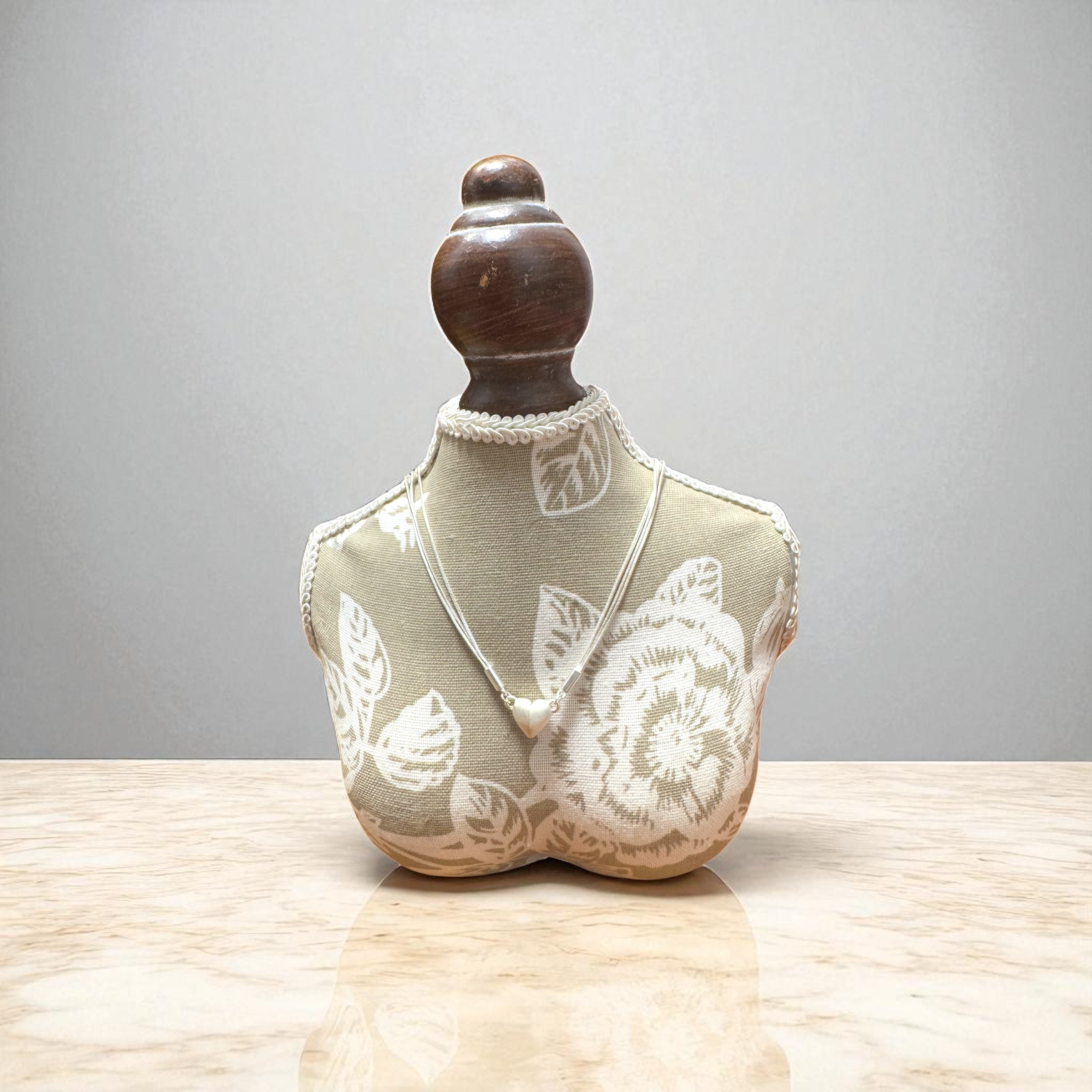 磁吸愛心短項鏈