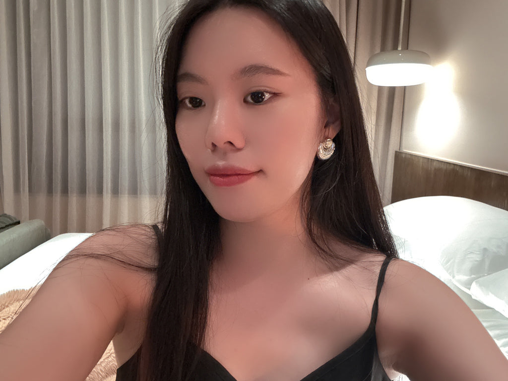 亞多尼斯雙色耳環