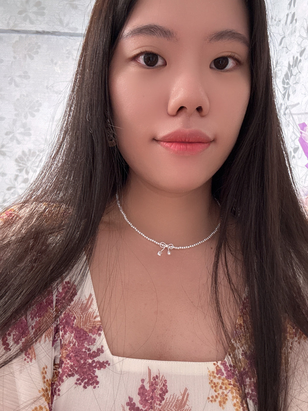 「Bow to Love」銀色蝴蝶結項鍊