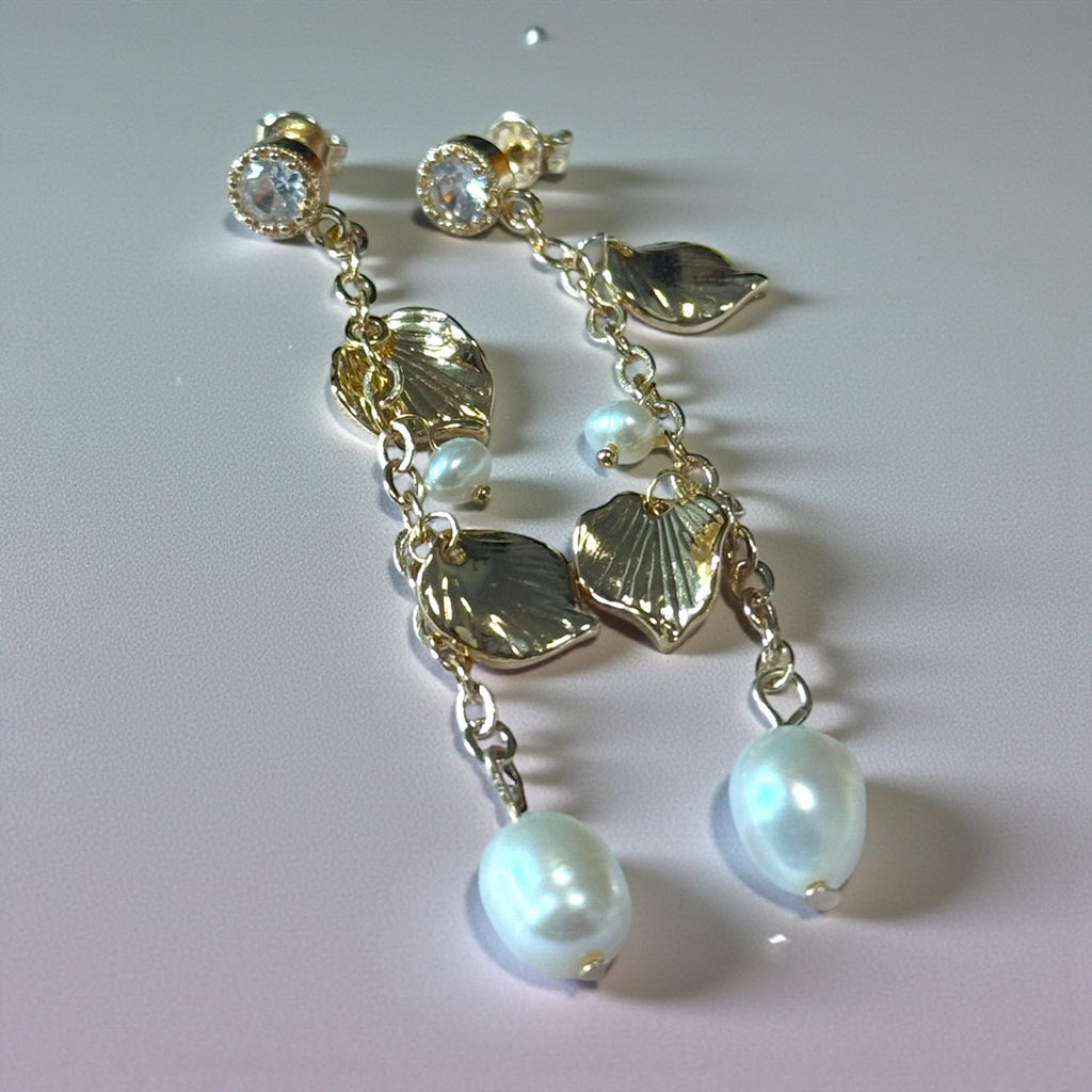 Lueur de Perle 珍珠微光垂墜耳環