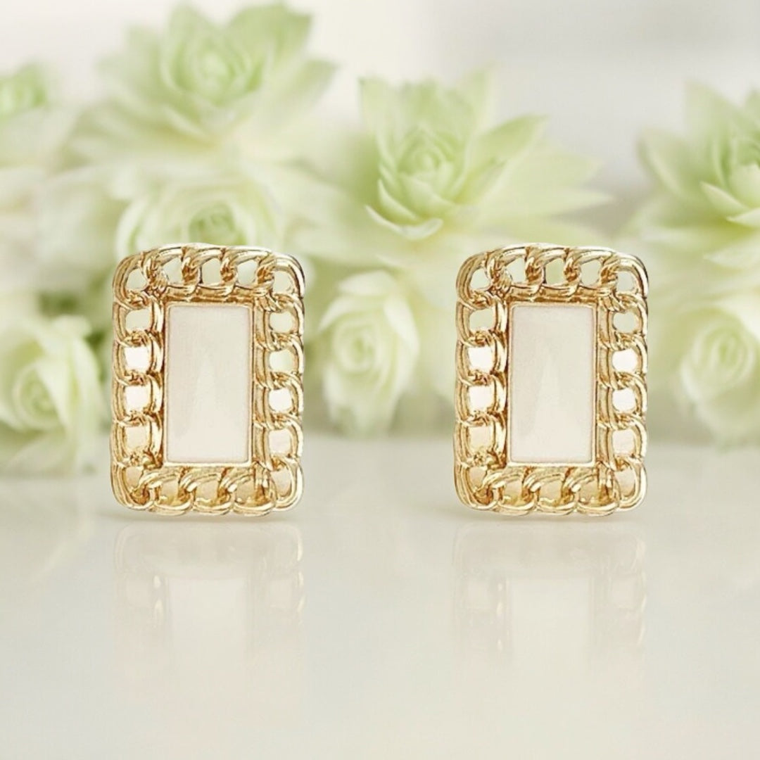 復古奶白畫框耳環