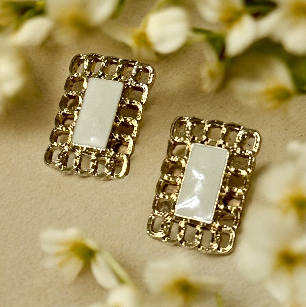 復古奶白畫框耳環