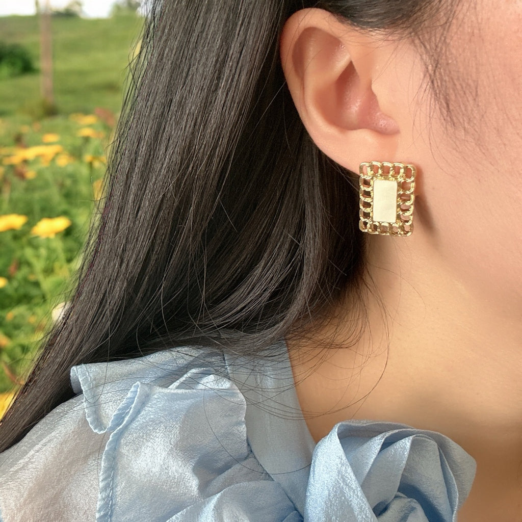 復古奶白畫框耳環