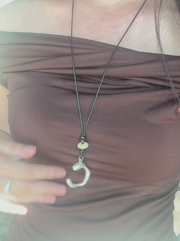 C墜皮革長鏈（可調整長度）