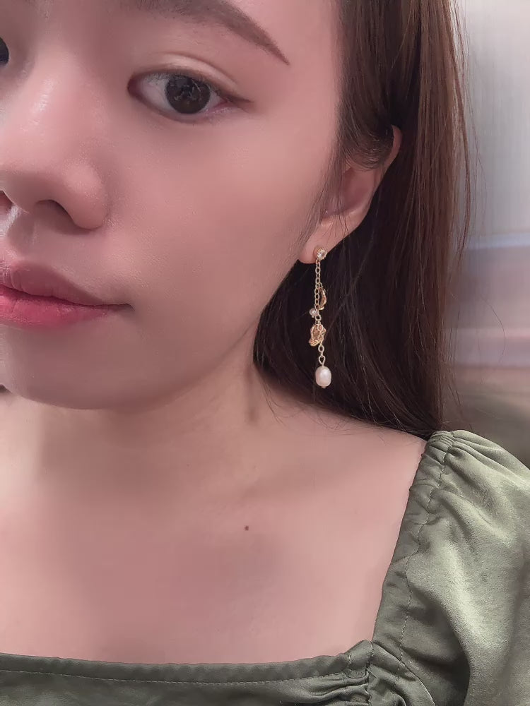 Lueur de Perle 珍珠微光垂墜耳環