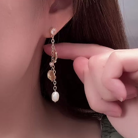 Lueur de Perle 珍珠微光垂墜耳環