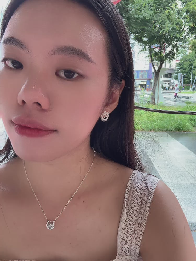 蝴蝶結花圈耳環